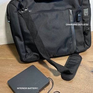Ghostek NRGmessenger 15" Laptop Charging Bag, NEVER USED